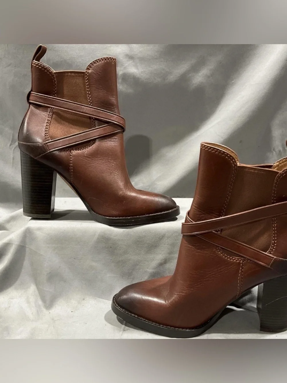 Coach, size 11, Brown Leather Ankle Boots w/ Wrap Strap Detail, EUC - Picture 4 of 8